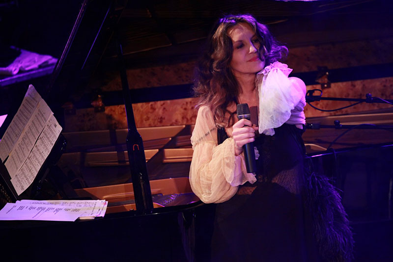 C&eacute;cile Nordegg live at the Porgy & Bess in Vienna